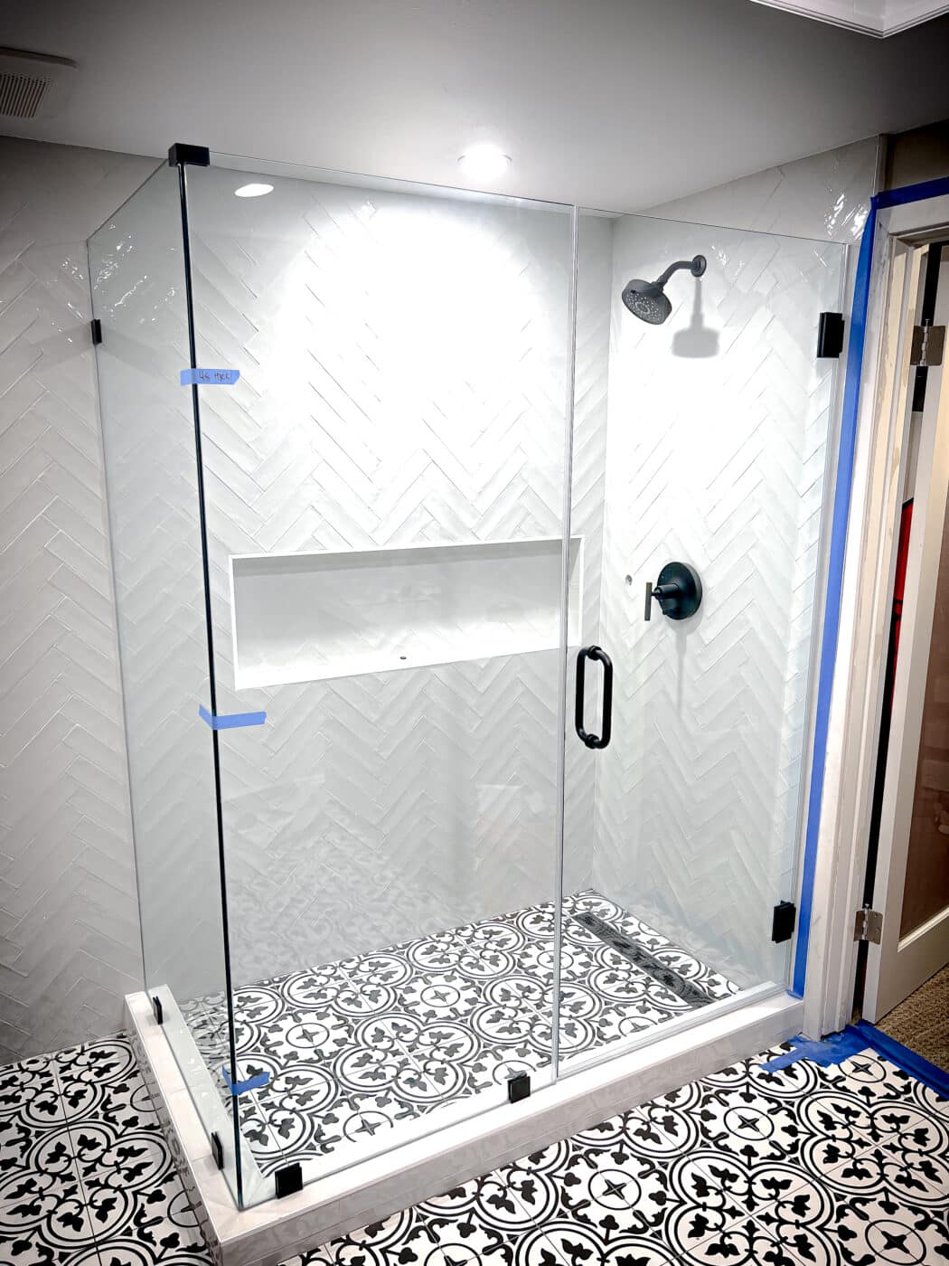 Hinged Frameless Shower Doors - Door Inline Showers