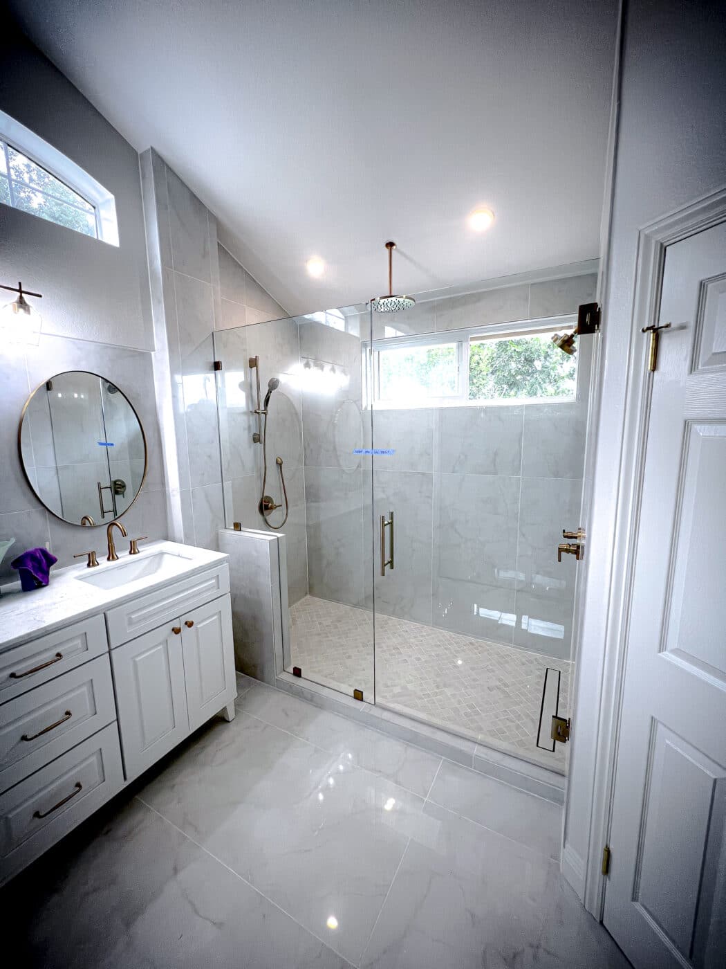 Hinged Frameless Shower Doors - Door Inline Showers