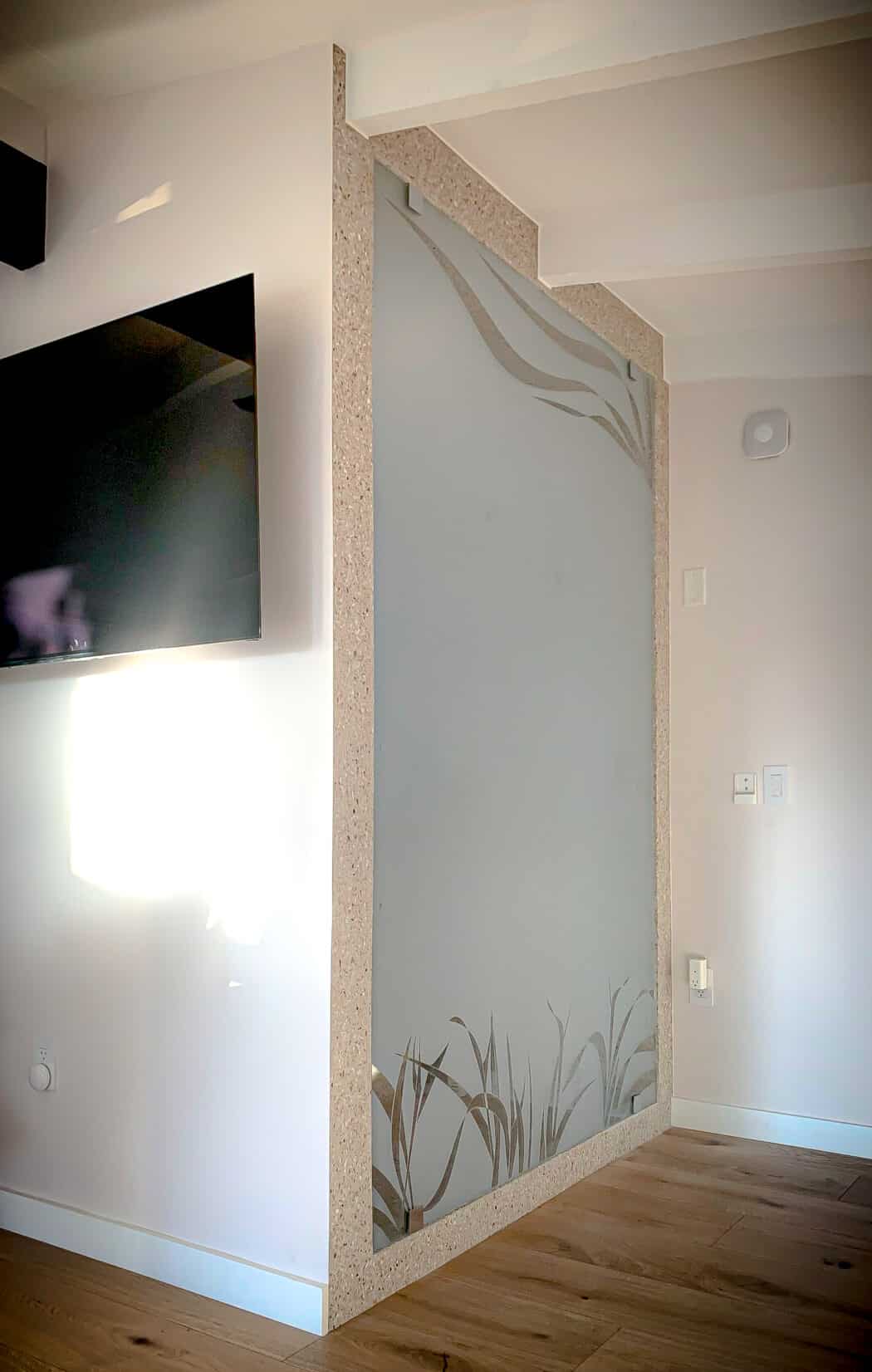 Hinged Frameless Shower Doors - Door Inline Showers