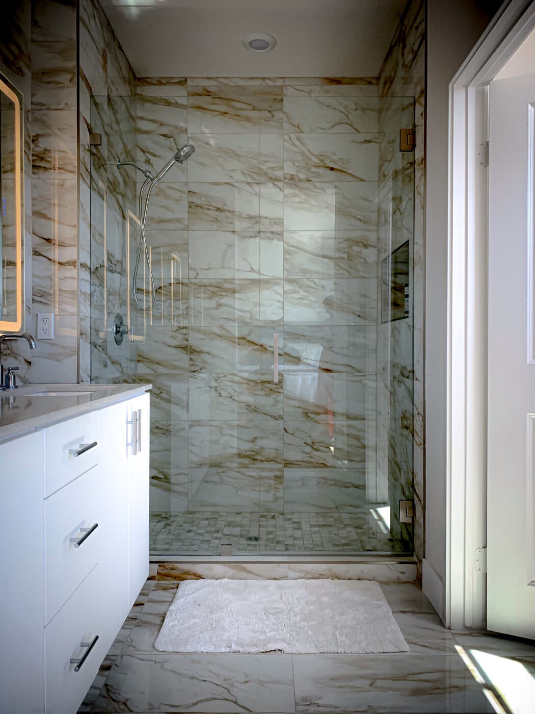 Hinged Frameless Shower Doors - Door Inline Showers