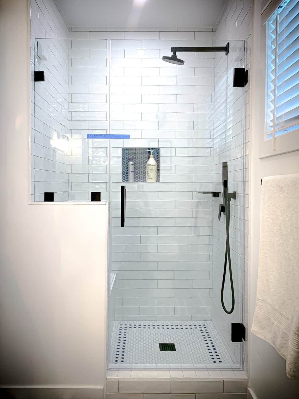Hinged Frameless Shower Doors - Door Inline Showers