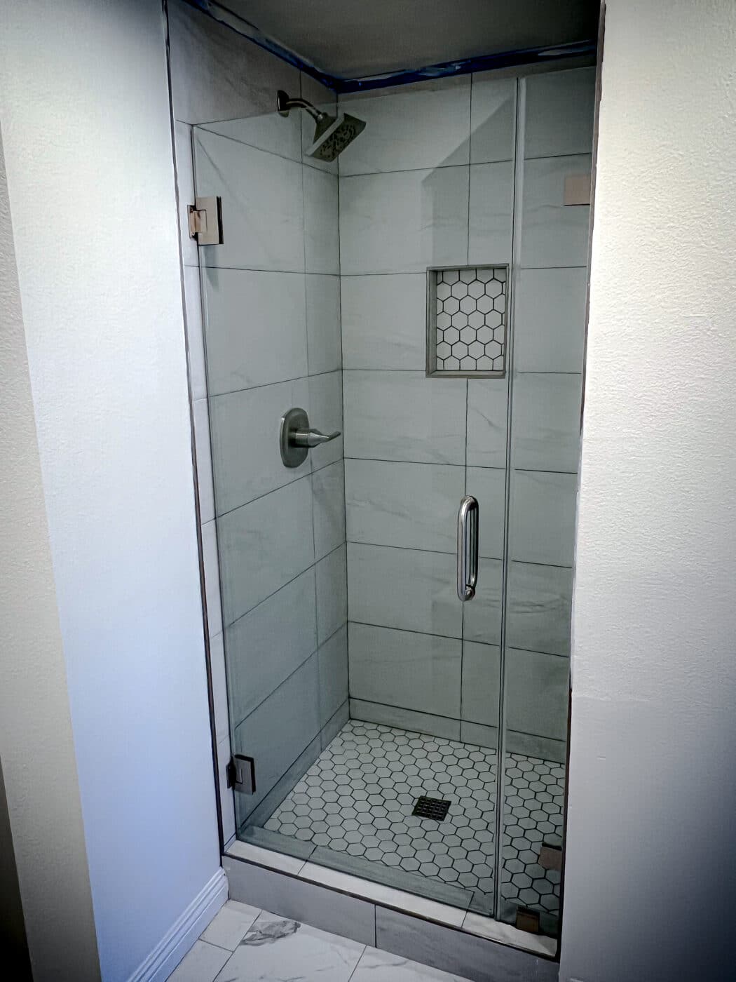 Hinged Frameless Shower Doors - Door Inline Showers