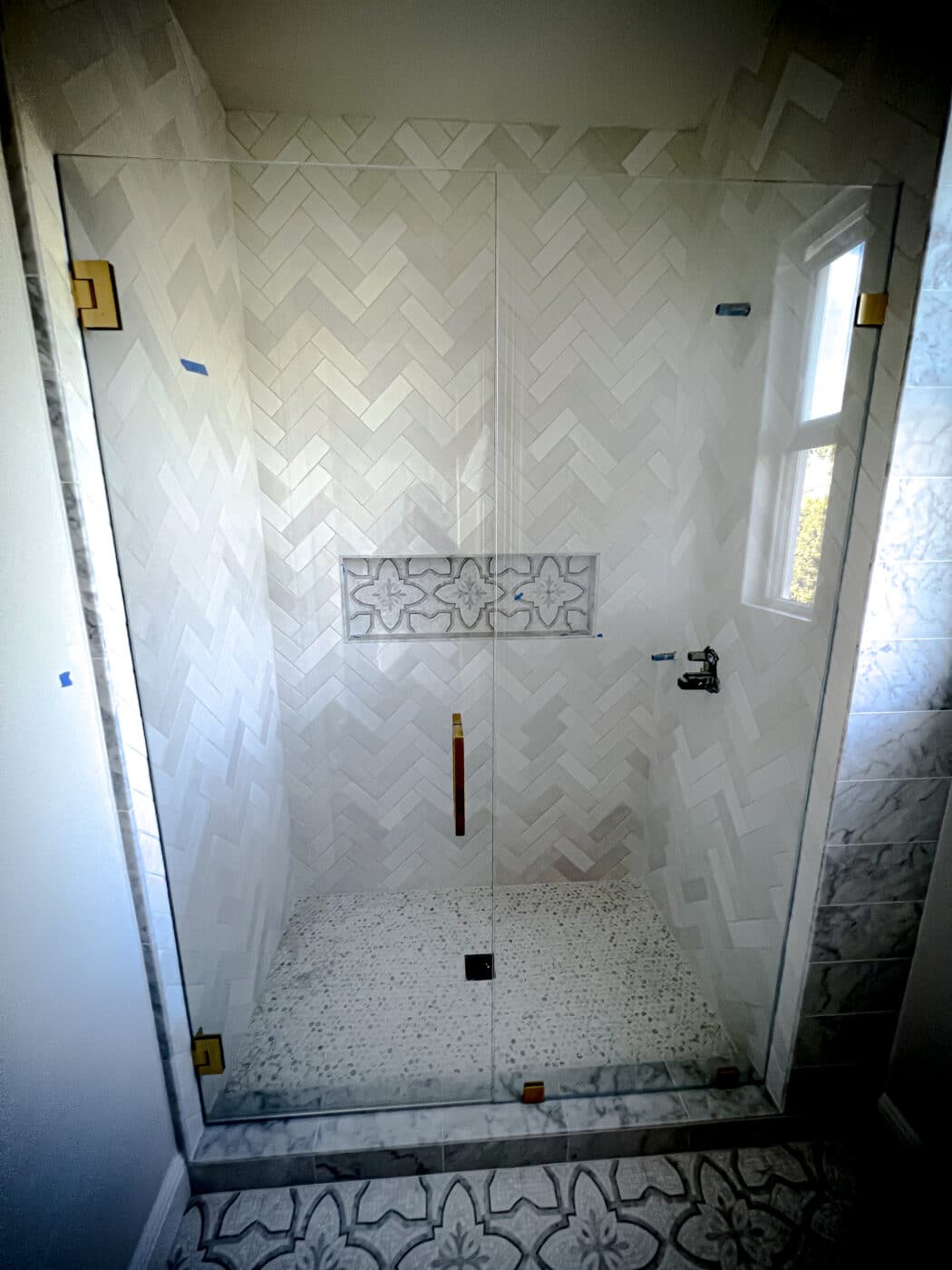 Hinged Frameless Shower Doors - Door Inline Showers