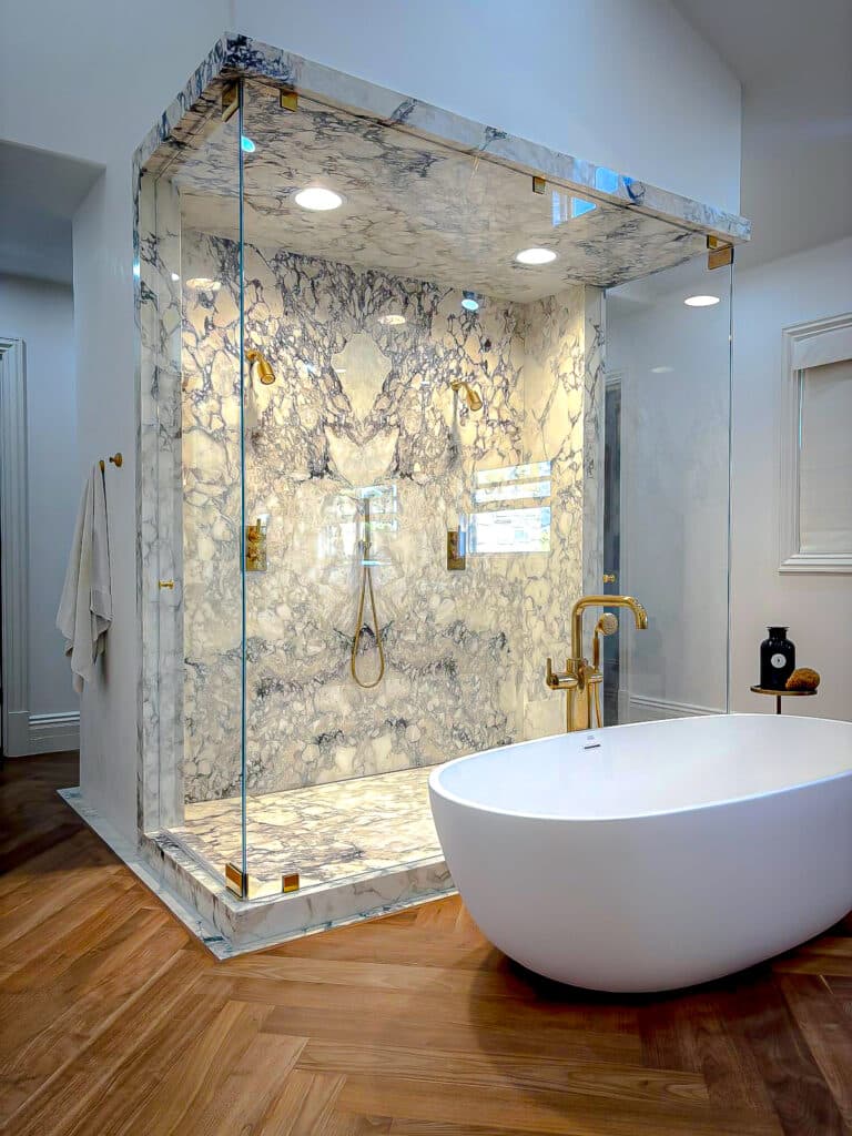 2025 emerging shower trends