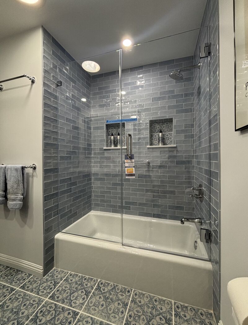 Hinged door and inline glass in channel on a cast-iron tub in Torrance
